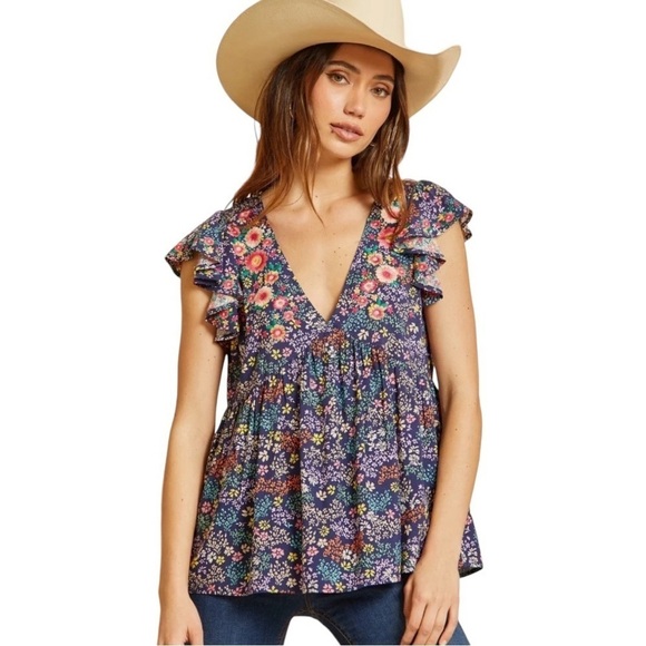 Savanna Jane‎ Embroidered Floral Print Baby Doll Top Flutter Sleeves Small NWT - Picture 1 of 9